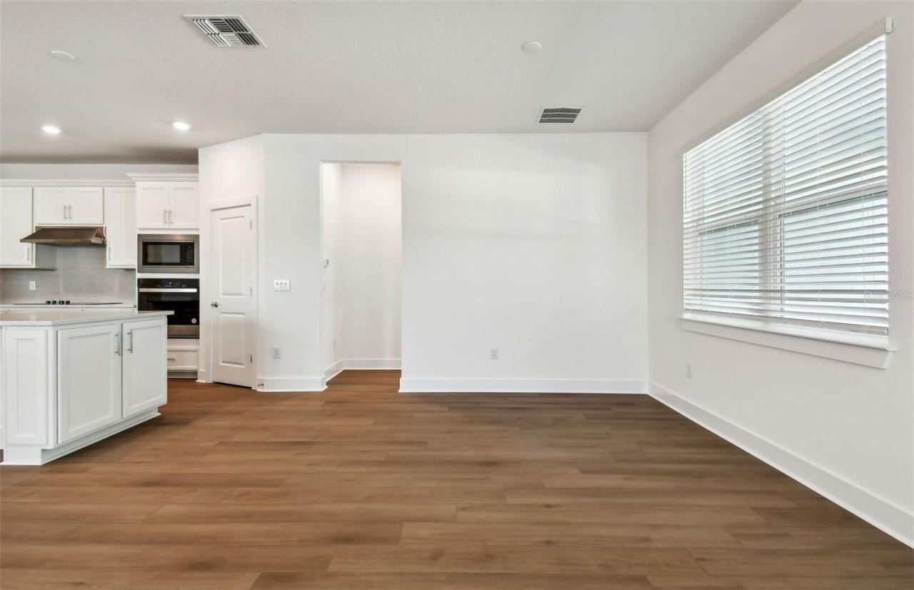 37343 Clinch Circle , Zephyrhills, FL 33540 Photo