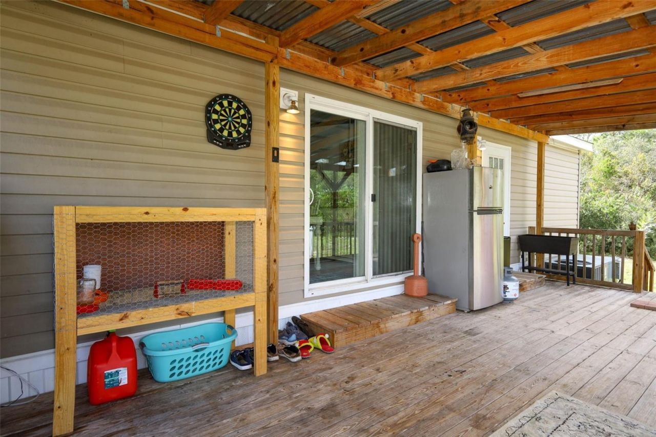 44031 East Road , Paisley, FL 32767 Photo