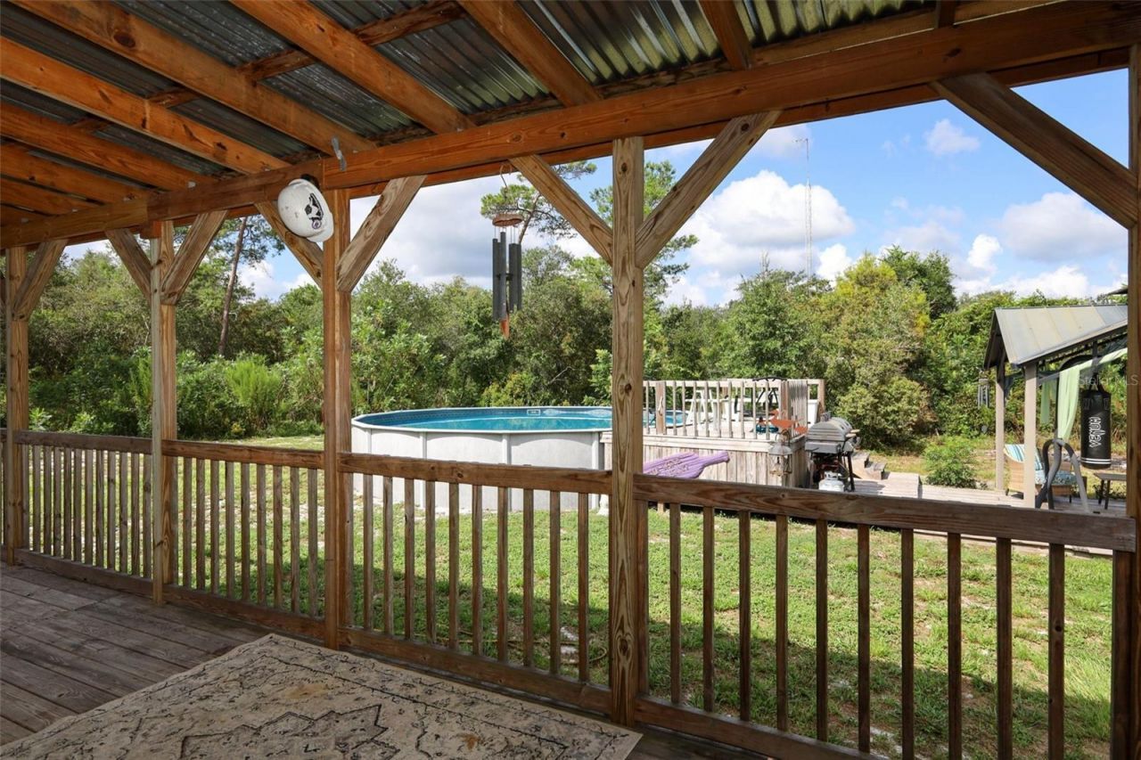 44031 East Road , Paisley, FL 32767 Photo