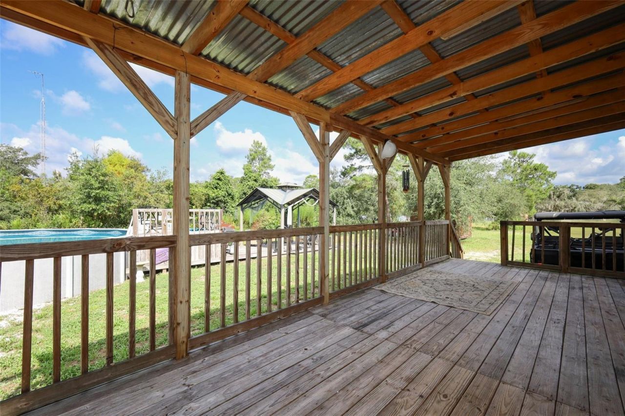 44031 East Road , Paisley, FL 32767 Photo