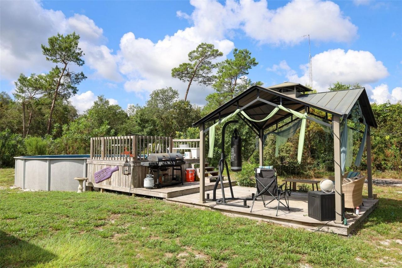 44031 East Road , Paisley, FL 32767 Photo