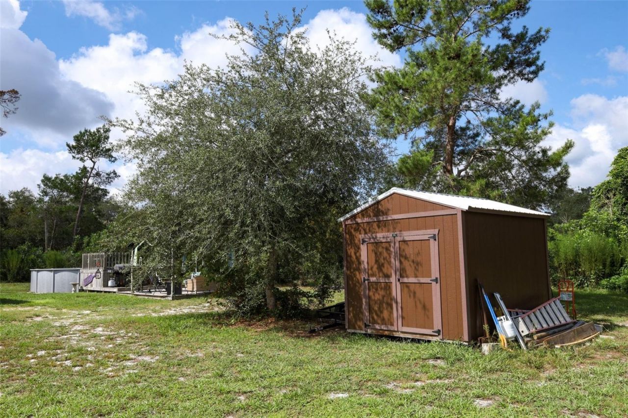 44031 East Road , Paisley, FL 32767 Photo