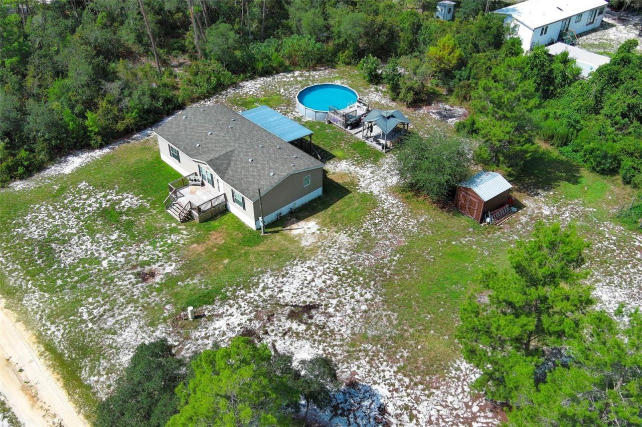 44031 East Road , Paisley, FL 32767 Photo