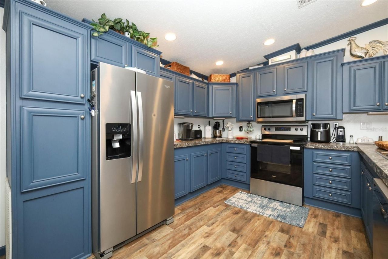 44031 East Road , Paisley, FL 32767 Photo