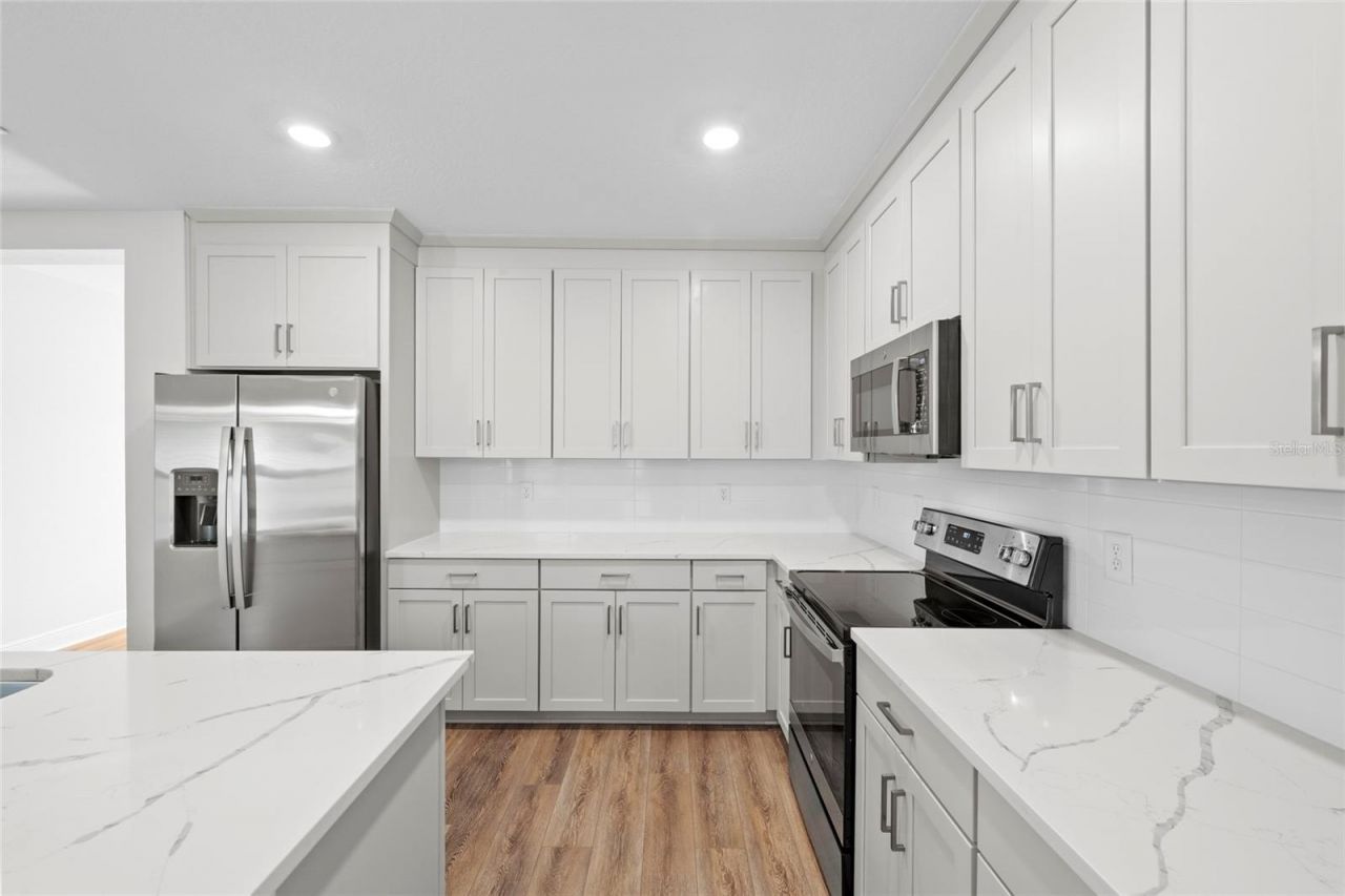 5540 Patano Loop, Palmetto, FL 34221 Photo