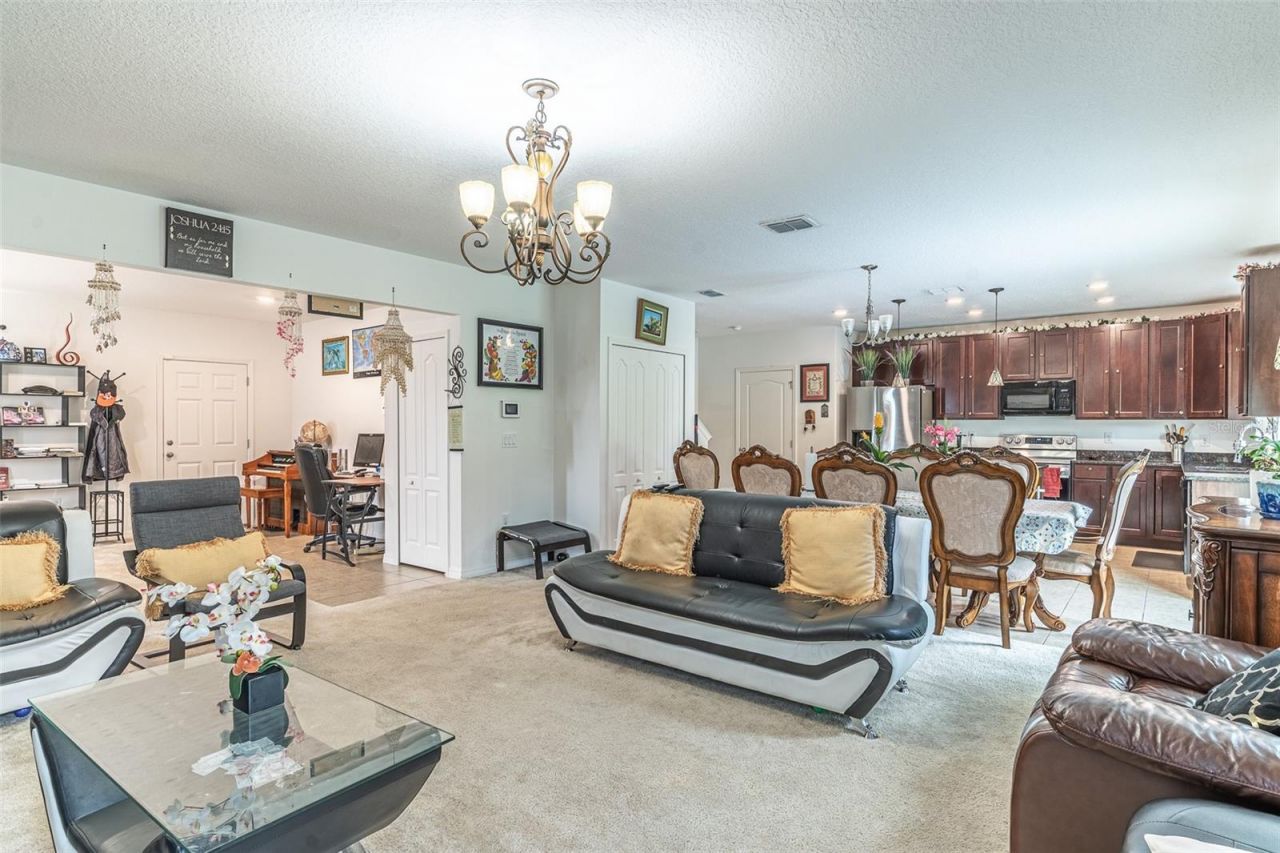 15107 Zenith Avenue, Mascotte, FL 34753 Photo