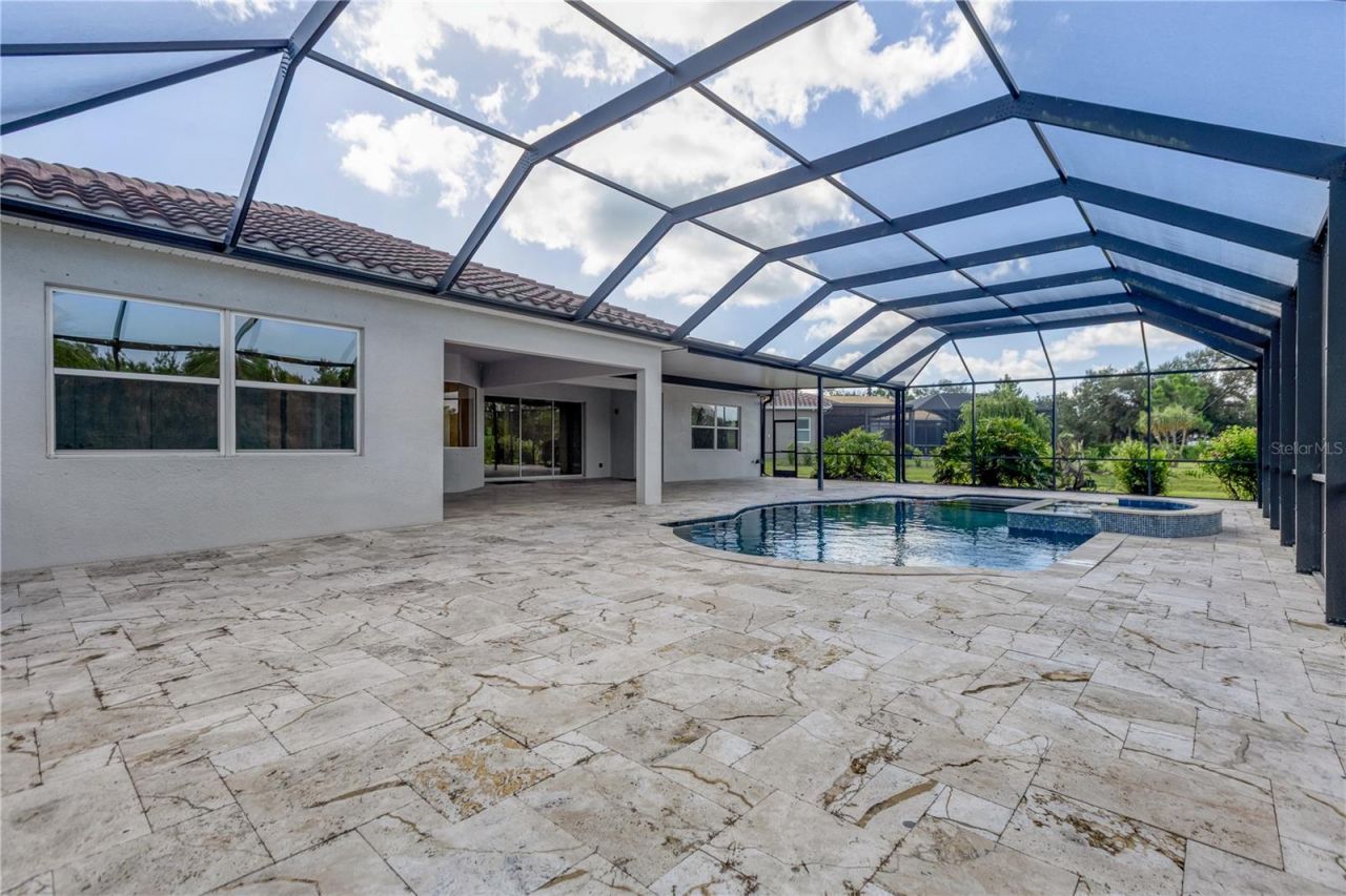 614 165th Street E, Bradenton, FL 34212 Photo