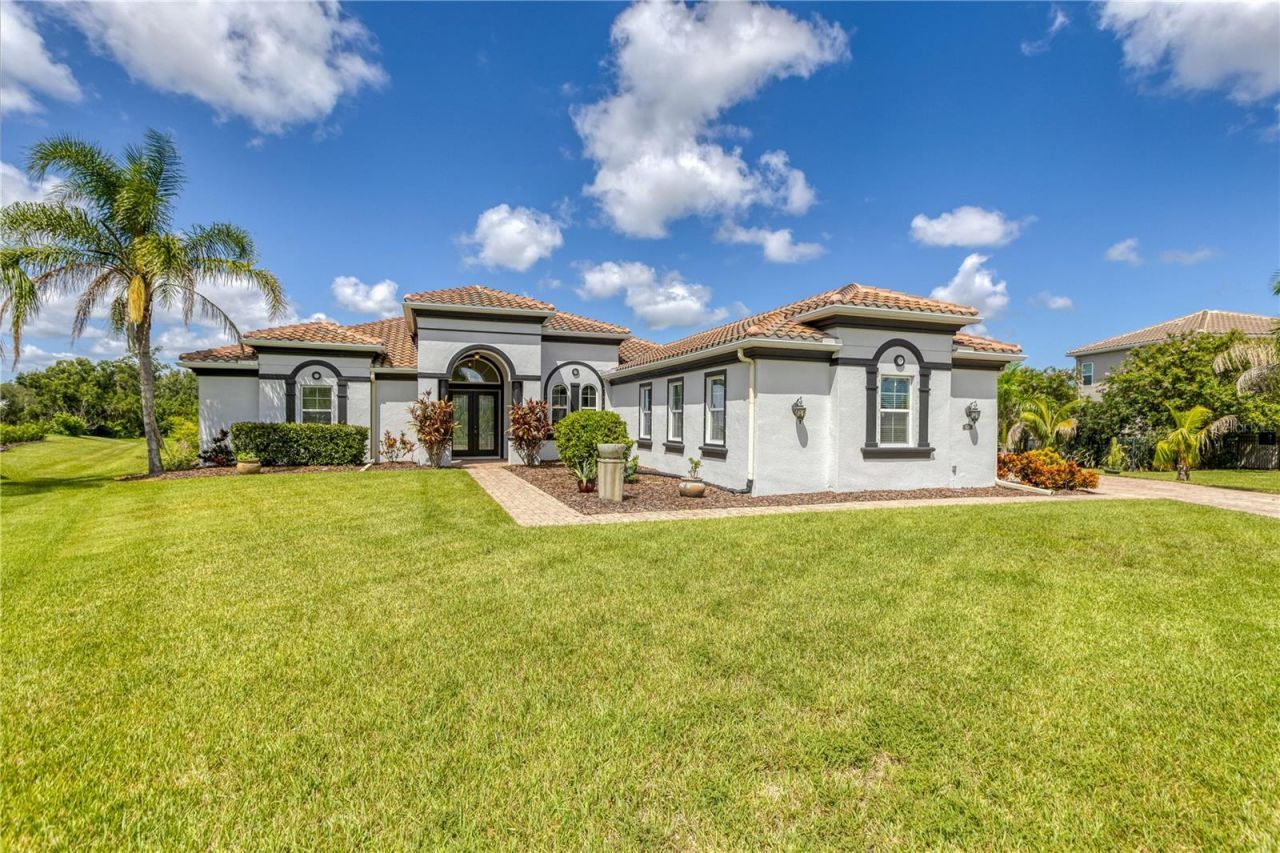 614 165th Street E, Bradenton, FL 34212 Photo