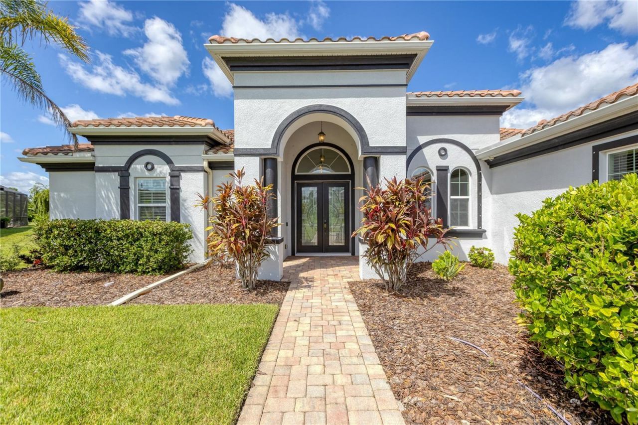 614 165th Street E, Bradenton, FL 34212 Photo