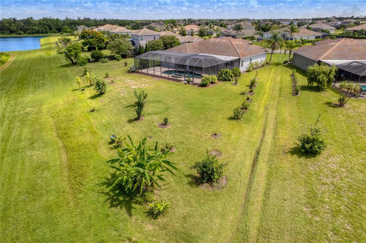 614 165th Street E, Bradenton, FL 34212 Photo