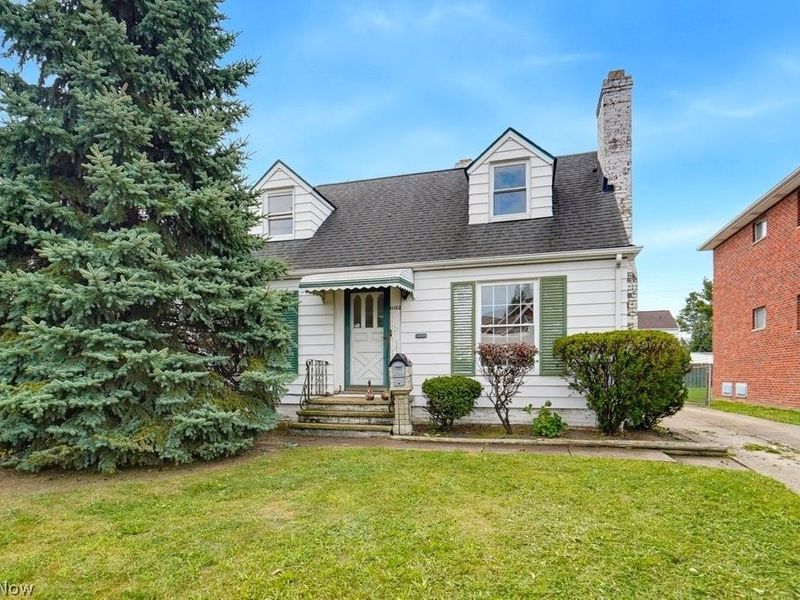 11102 Park Heights Avenue, Garfield Heights, OH 44125 Photo 1