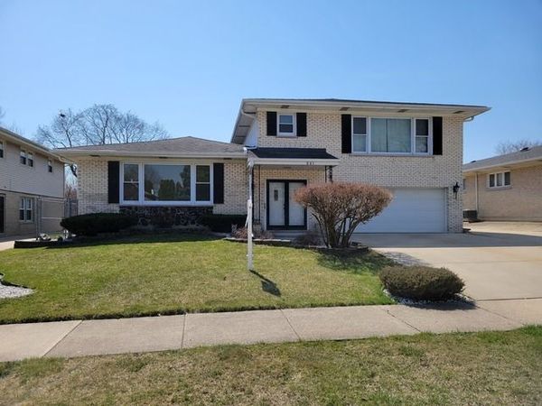 843 W Heritage Drive , Unit 2, Addison, IL 60101