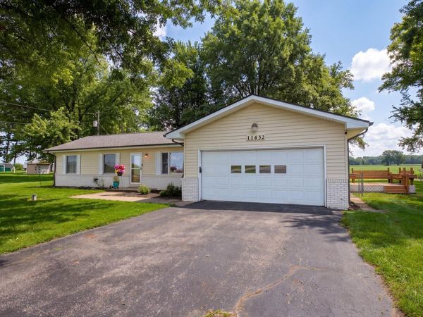 11432 King Road, Plymouth, IN 46563