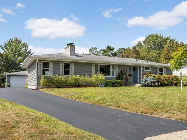 4601 W 111th Street, Bloomington, MN 55437
