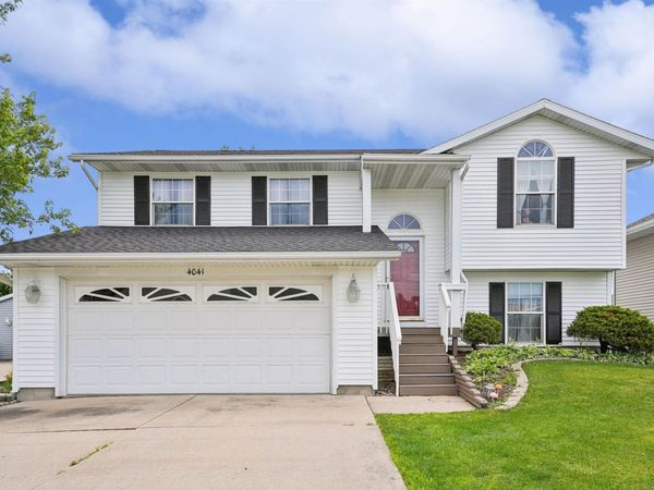 4041 Jill, Waterloo, IA 50701
