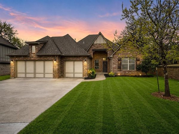 2916 Pacifica Lane, Edmond, OK 73034