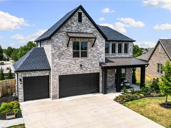 717 Cannon Cove , Cave Springs, AR 72718