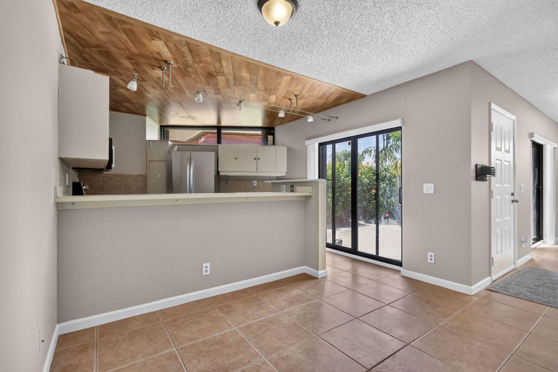 3659 Victoria Drive, West Palm Beach, FL 33406 Photo