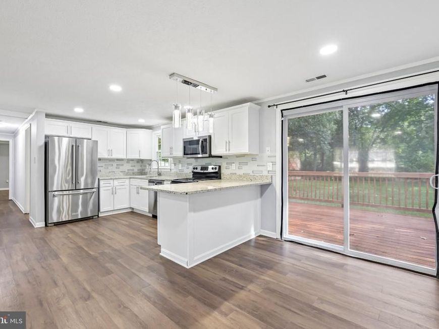 1437 Cedarhurst Road, Shady Side, MD 20764 Main Photo