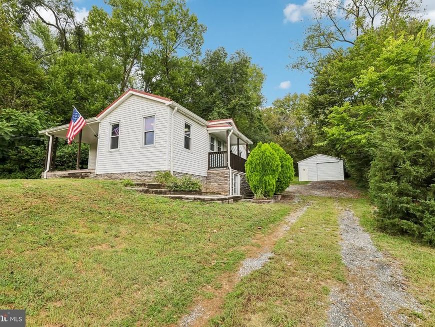324 Shepherdstown Pike, Harpers Ferry, WV 25425 Main Photo