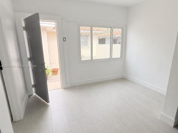 1154 NW 34th Ave , Unit 1, Miami, FL 33125