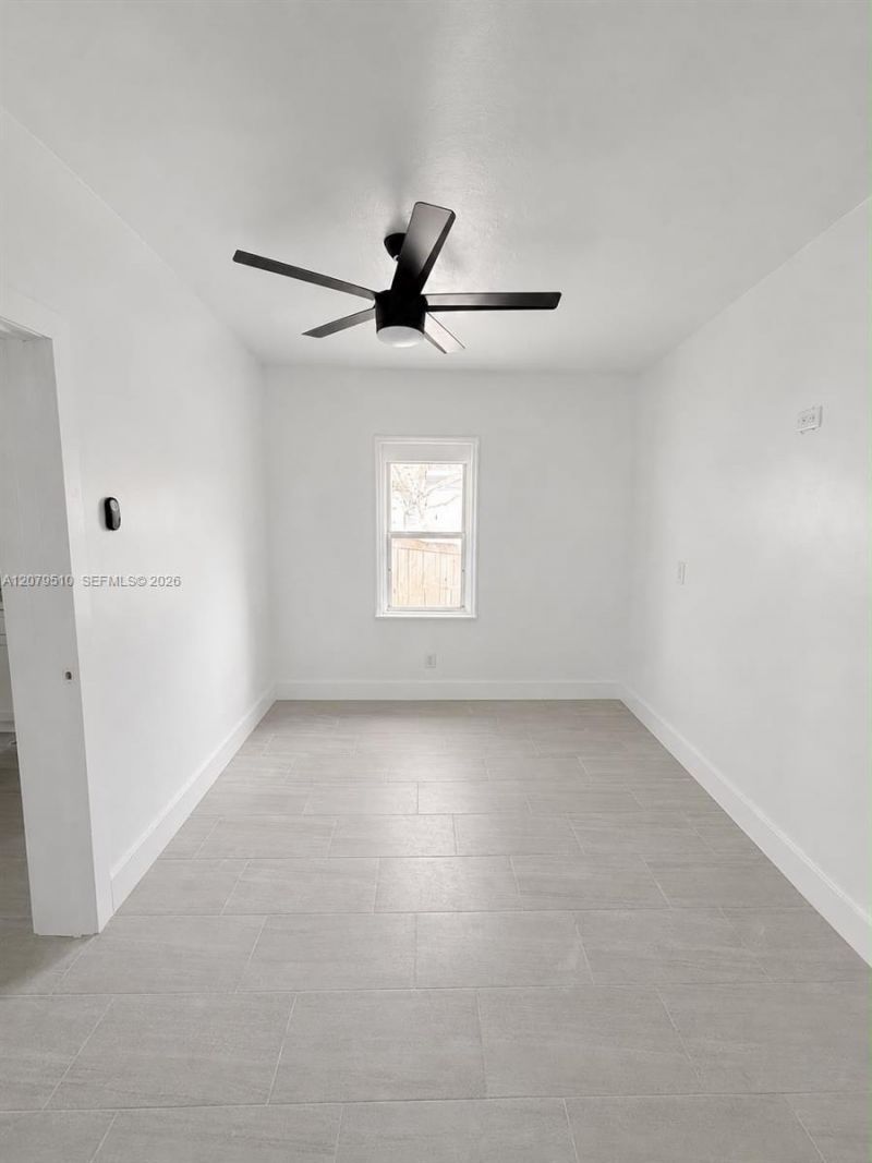 1154 NW 34th Ave , Unit 1, Miami, FL 33125 Photo