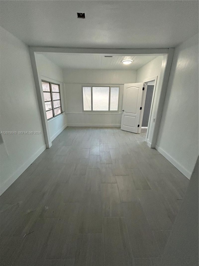 1154 NW 34th Ave , Unit 1, Miami, FL 33125 Photo