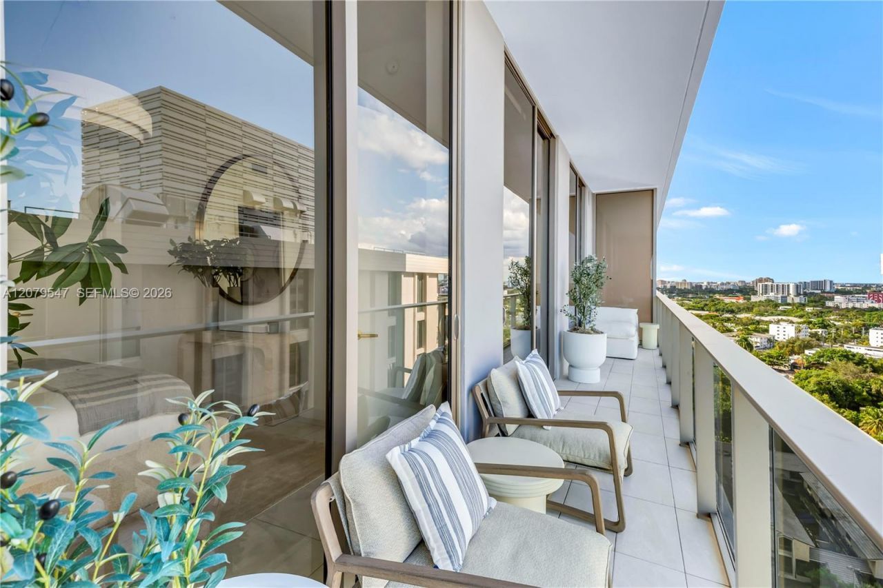 2655 S Bayshore Dr , Unit 1406, Miami, FL 33133 Photo