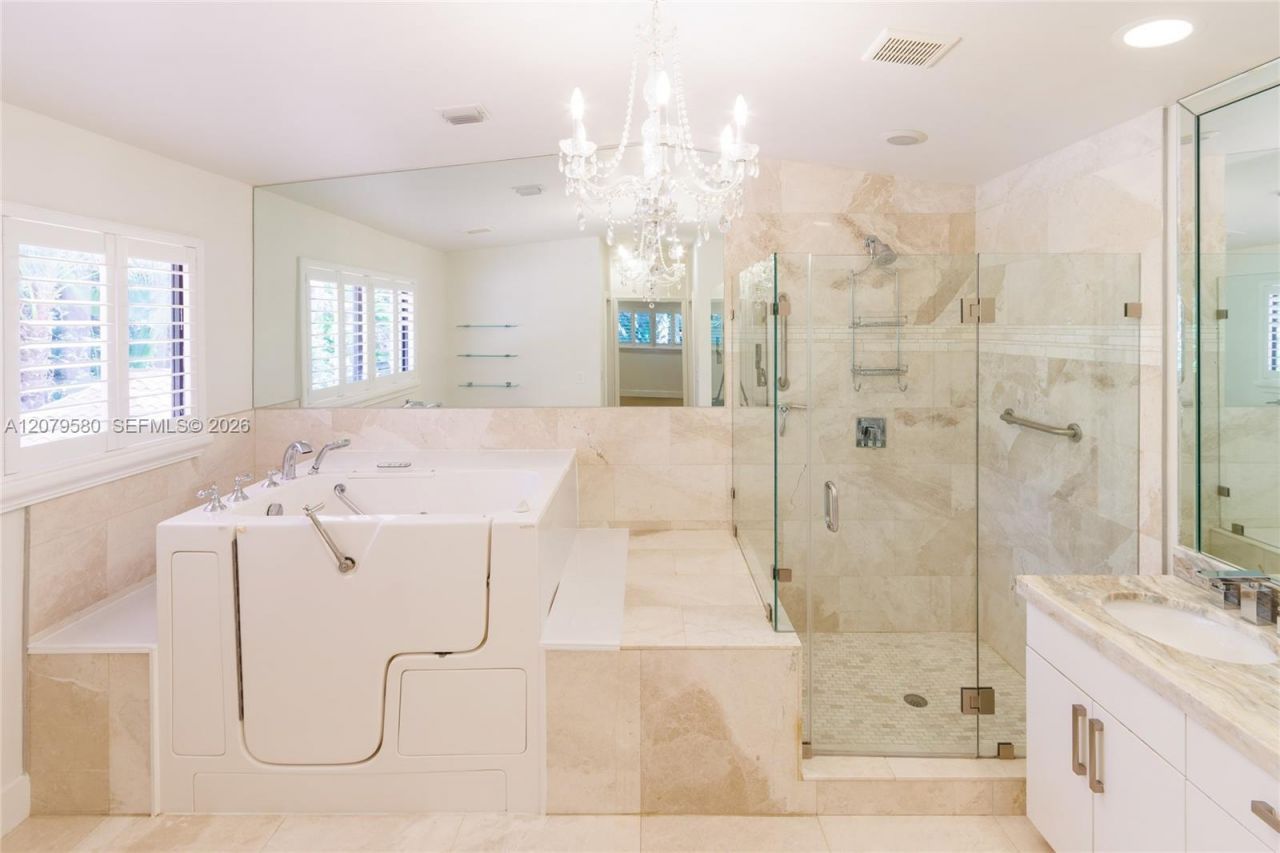 737 NW 4th St, Boca Raton, FL 33486 Photo