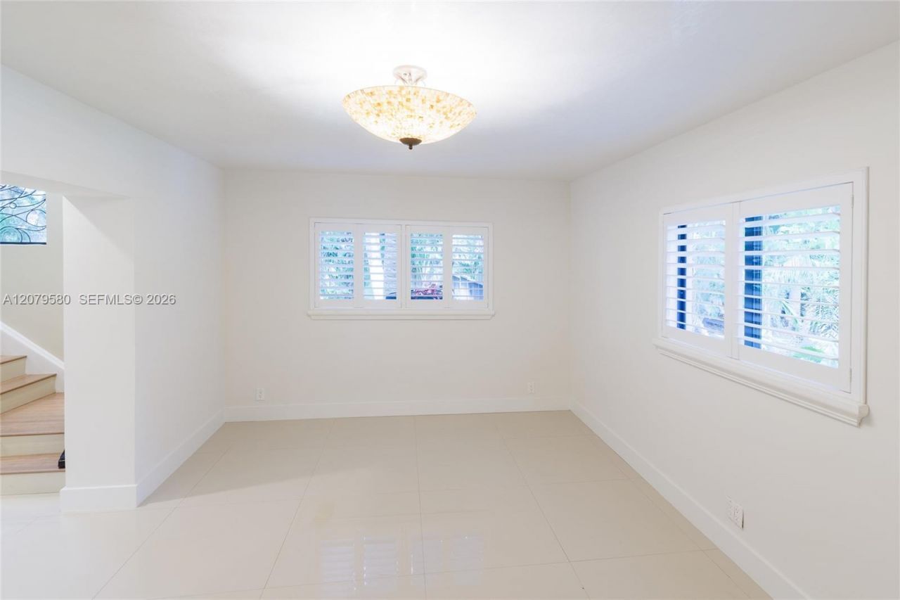 737 NW 4th St, Boca Raton, FL 33486 Photo