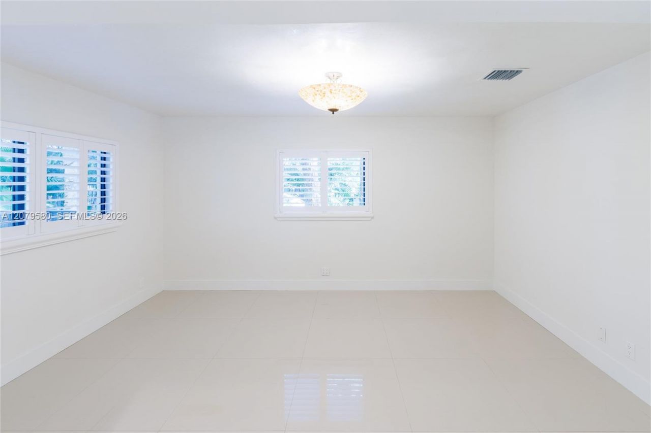 737 NW 4th St, Boca Raton, FL 33486 Photo