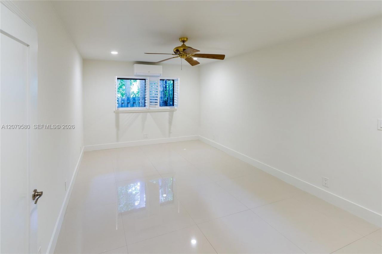 737 NW 4th St, Boca Raton, FL 33486 Photo