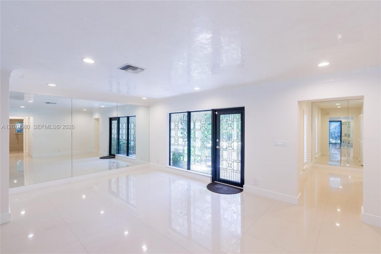 737 NW 4th St, Boca Raton, FL 33486 Photo