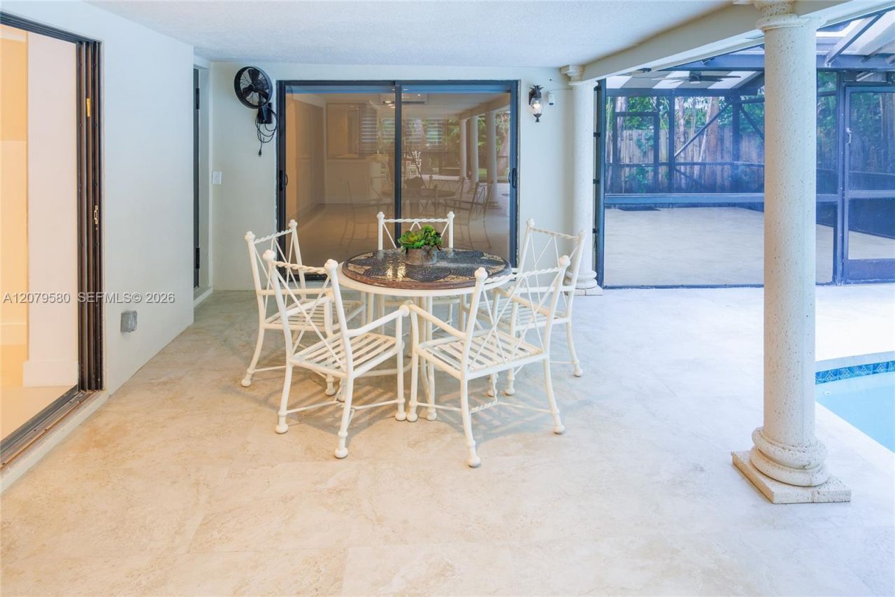 737 NW 4th St, Boca Raton, FL 33486 Photo