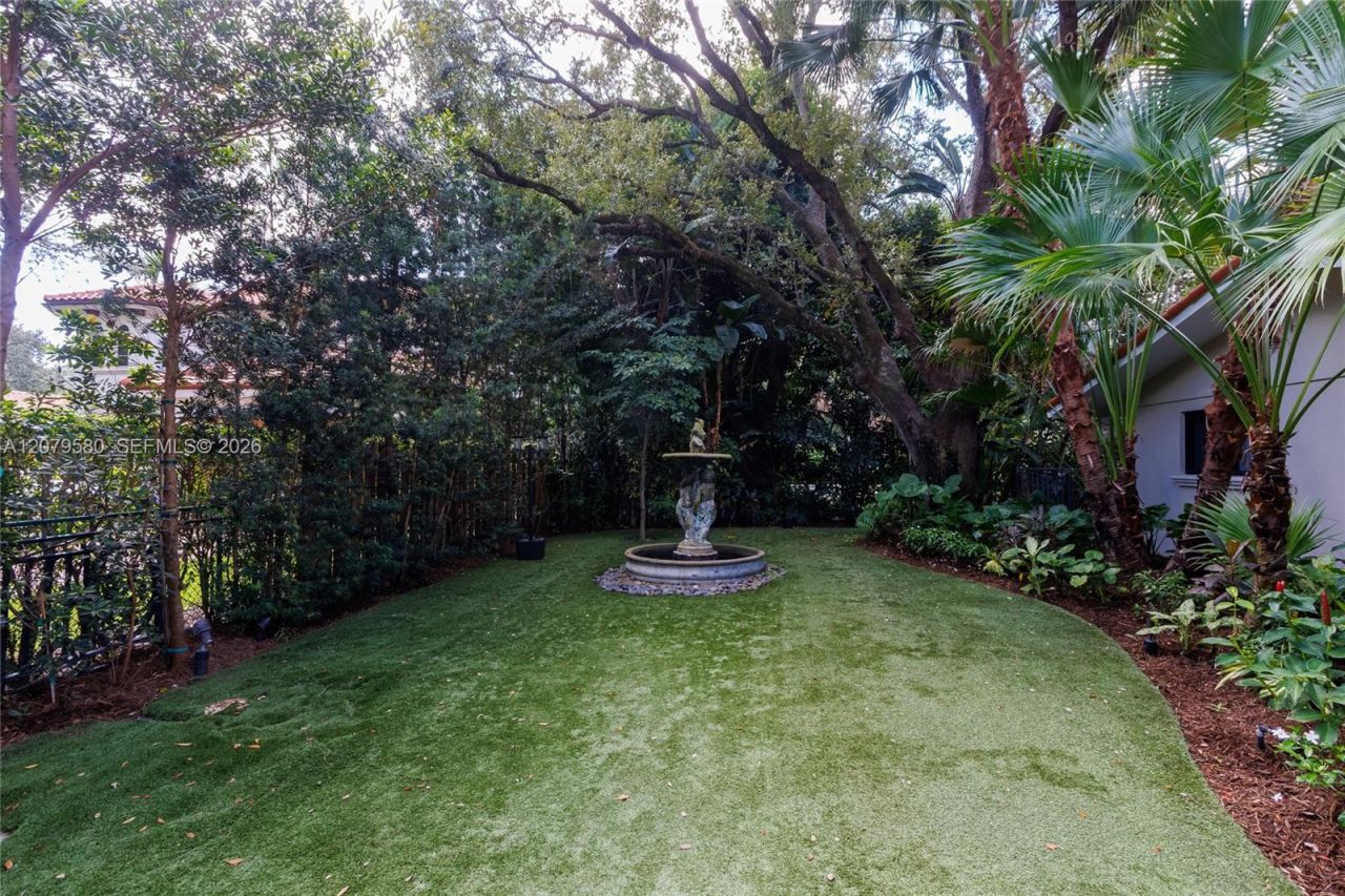 737 NW 4th St, Boca Raton, FL 33486 Photo