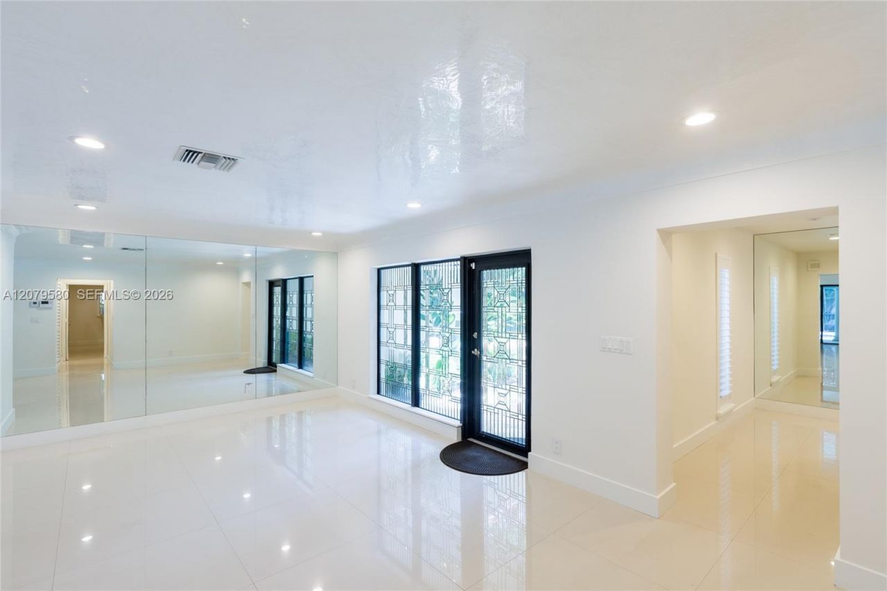 737 NW 4th St, Boca Raton, FL 33486 Photo