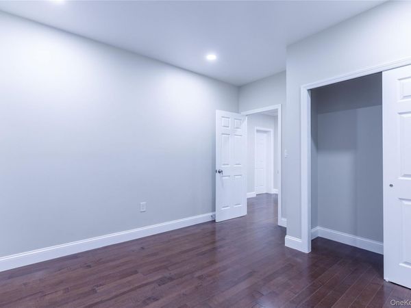 189 legion st St , Brooklyn, NY 11212