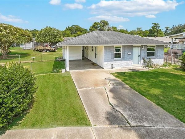 1501 MAPLEWOOD Drive, Harvey, LA 70058
