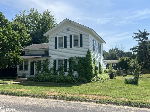 108 3rd Street SE, State Center, IA 50247
