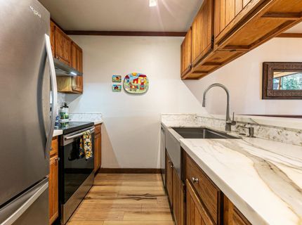 100 Winding Creek Road, Unit #5, Olympic Valley, CA 96146 Photo
