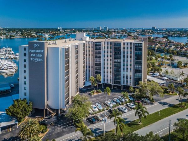 10355 PARADISE BOULEVARD , Unit 711, TREASURE ISLAND, FL 33706