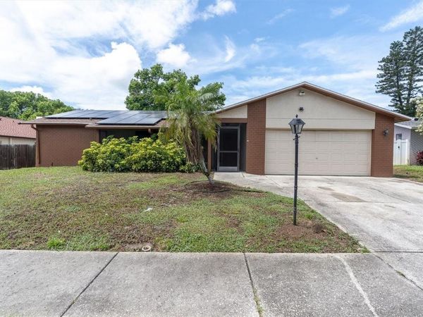 914 HARBOR CIRCLE , PALM HARBOR, FL 34683