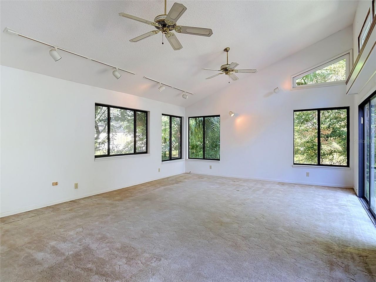108 Rio Pinar Drive, Ormond Beach, FL 32174 Photo