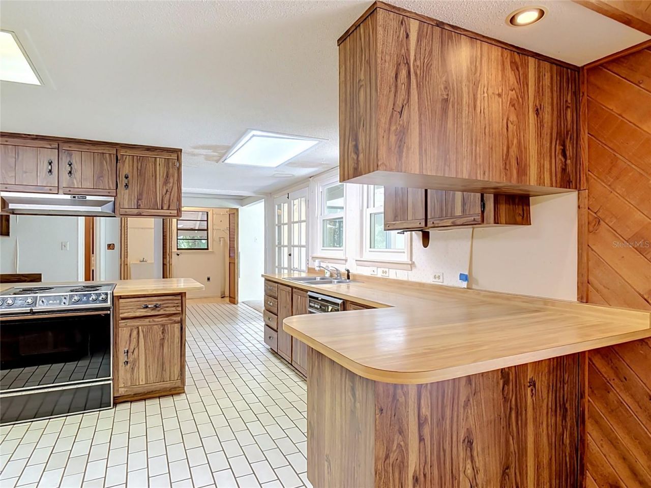 108 Rio Pinar Drive, Ormond Beach, FL 32174 Photo