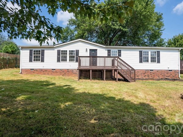 492 Bethlehem Road , Statesville, NC 28677