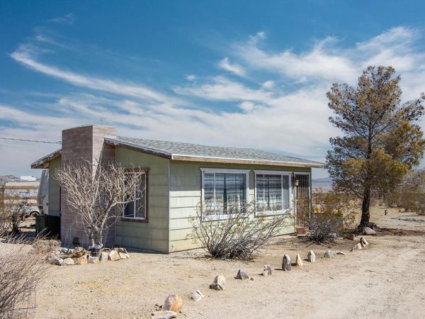59962 Rocky Avenue, Landers, CA 92285