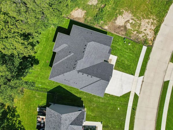 5312 173rd Street, Urbandale, IA 50263