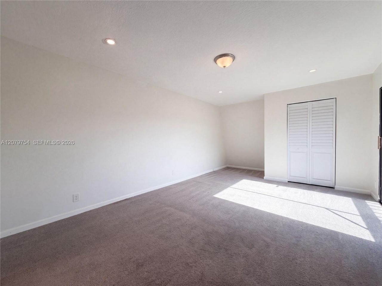 110 N Delaware Blvd , Unit 10C, Jupiter, FL 33458 Photo