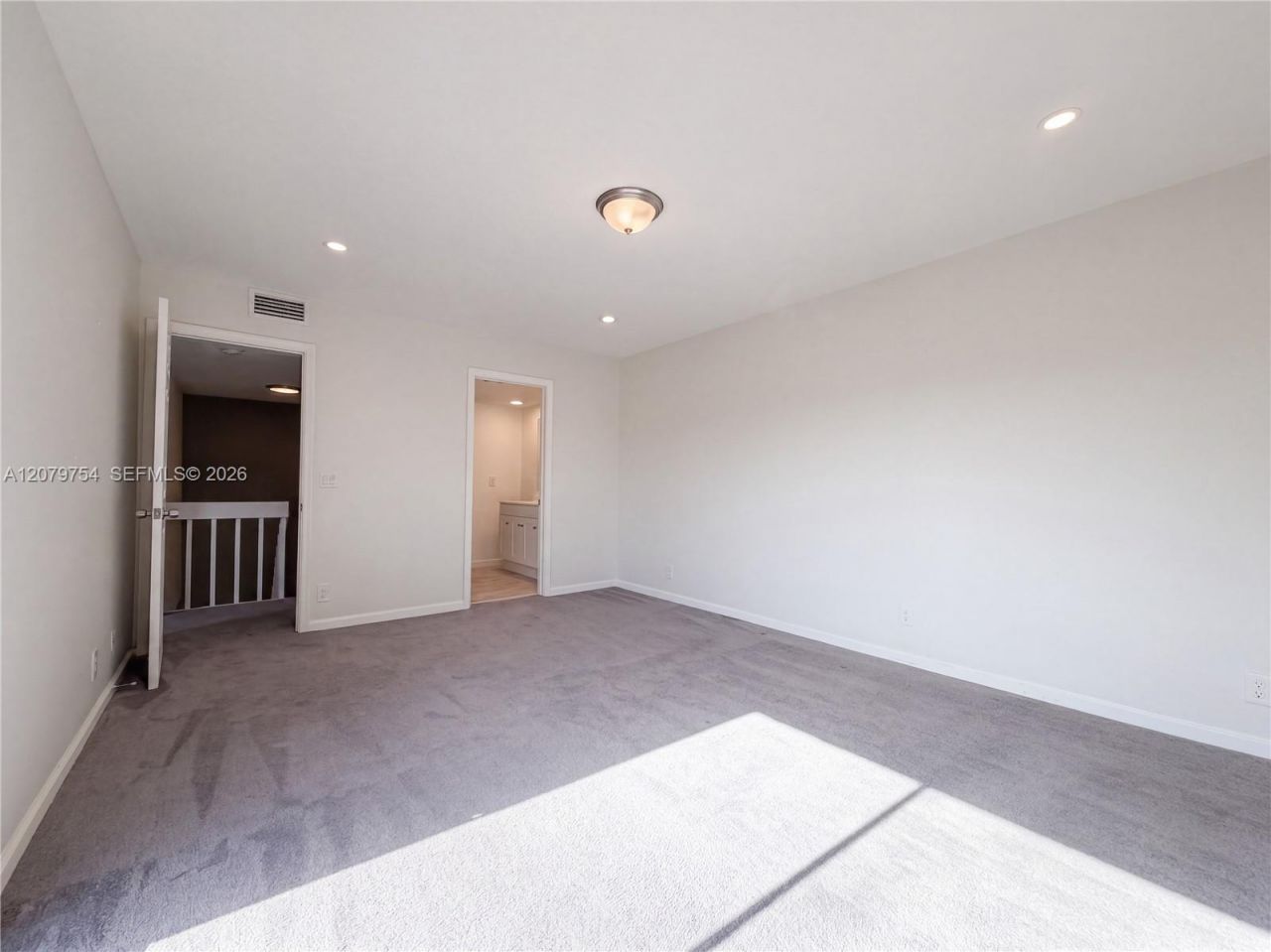 110 N Delaware Blvd , Unit 10C, Jupiter, FL 33458 Photo