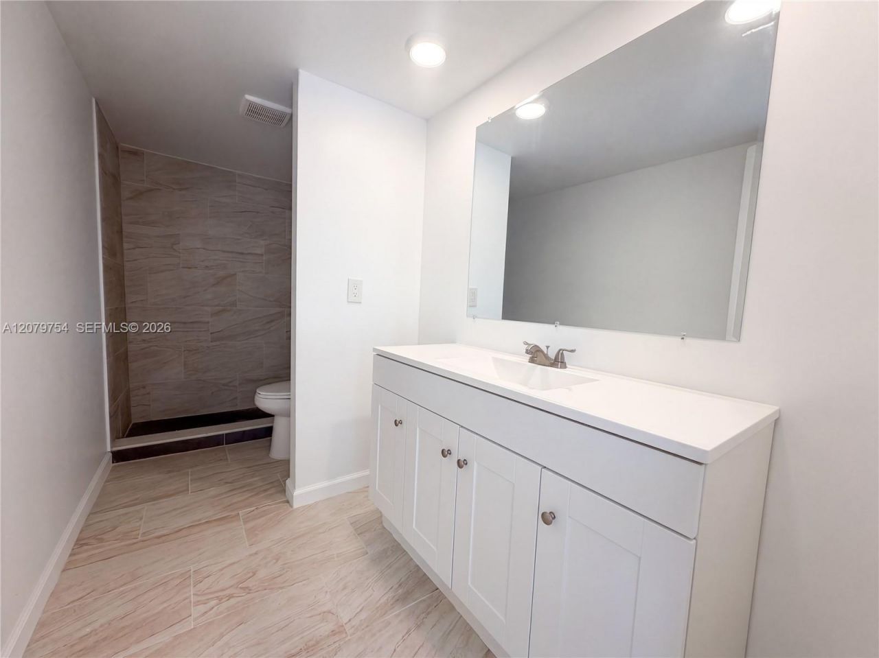 110 N Delaware Blvd , Unit 10C, Jupiter, FL 33458 Photo
